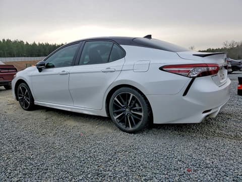 2019 Toyota Camry, VIN 4T1B61HK4KU239108. Фото 2 з 6 з аукціону Copart. Каталог авто зі США OpenDataCar.