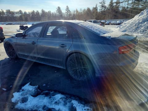 2017 Audi A8, VIN WAU44AFD1HN007475. Фото 2 из 6 с аукциона Copart. Каталог авто из США OpenDataCar.