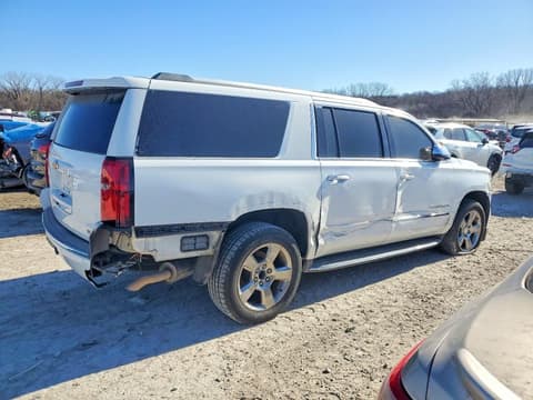 2018 Chevrolet Suburban, VIN 1GNSCJKC2JR201528. Фото 3 з 6 з аукціону Copart. Каталог авто зі США OpenDataCar.