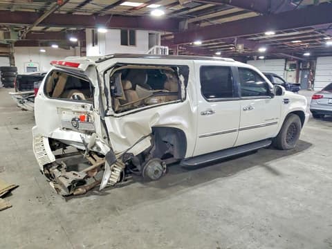 2011 Cadillac Escalade ESV, VIN 1GYS4HEF6BR347740. Фото 3 з 6 з аукціону Copart. Каталог авто зі США OpenDataCar.