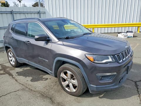 2018 Jeep Compass, VIN 3C4NJCBBXJT123604. Фото 4 з 6 з аукціону Copart. Каталог авто зі США OpenDataCar.