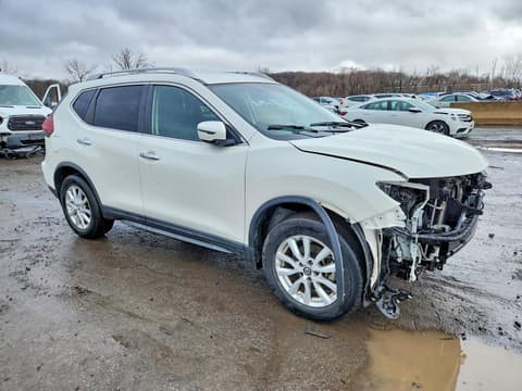 2018 Nissan Rogue, VIN KNMAT2MV7JP615974. Фото 4 з 6 з аукціону Copart. Каталог авто зі США OpenDataCar.