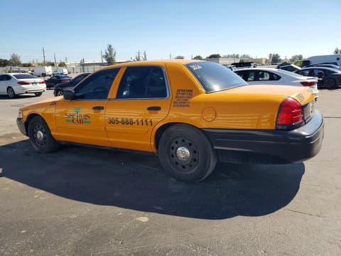 2011 Ford Crown Victoria, VIN 2FABP7BV8BX159428. Фото 2 з 6 з аукціону Copart. Каталог авто зі США OpenDataCar.