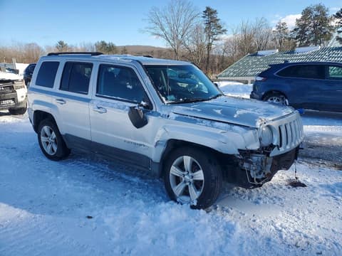 2011 Jeep Patriot, VIN 1J4NF1GB4BD202461. Фото 4 з 6 з аукціону Copart. Каталог авто зі США OpenDataCar.