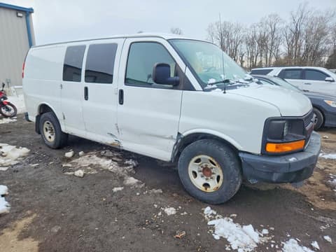 2015 Chevrolet Express 2500, VIN 1GCWGFCF5F1272989. Zdjęcie 4 z 6 z aukcji Copart. Katalog aut z USA OpenDataCar.