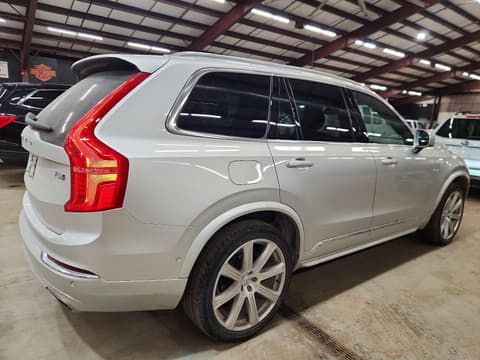 2018 Volvo XC90, VIN YV4A22PL0J1364339. Фото 3 из 6 с аукциона Copart. Каталог авто из США OpenDataCar.