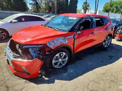 2026 Chevrolet Blazer, VIN 3GNKBCR43TS131356. Фото 1 из 6 с аукциона Copart. Каталог авто из США OpenDataCar.