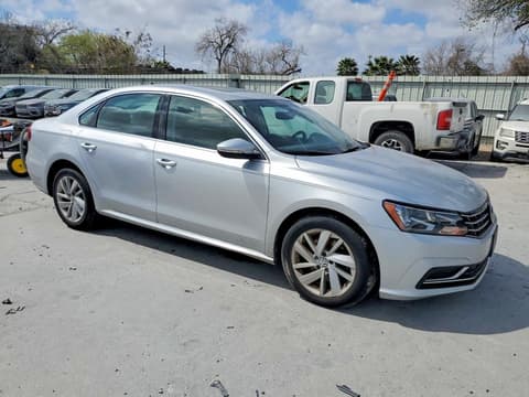 2018 Volkswagen Passat, VIN 1VWBA7A34JC052316. Фото 4 з 6 з аукціону Copart. Каталог авто зі США OpenDataCar.