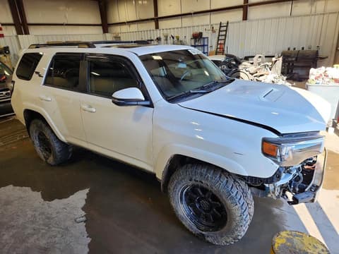 2021 Toyota 4Runner, VIN JTERU5JR5M5898184. Фото 4 з 6 з аукціону Copart. Каталог авто зі США OpenDataCar.