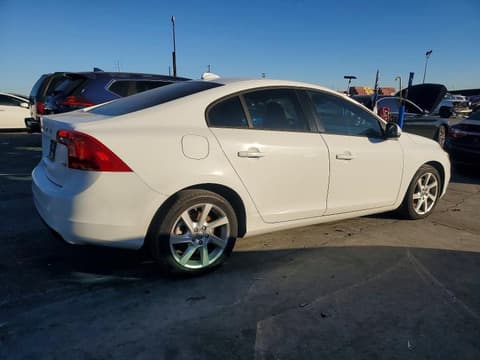 2014 Volvo S60, VIN YV1612FS9E2294614. Фото 3 з 6 з аукціону Copart. Каталог авто зі США OpenDataCar.