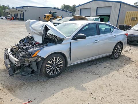 2025 Nissan Altima, VIN 1N4BL4DV7SN355983. Фото 1 з 6 з аукціону Copart. Каталог авто зі США OpenDataCar.