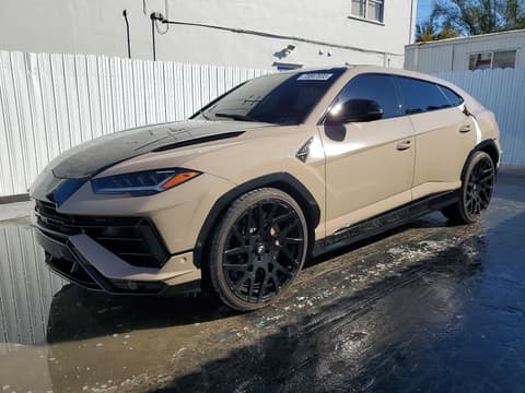 2024 Lamborghini Urus, VIN ZPBUB3ZL8RLA32077. Фото 1 з 6 з аукціону Copart. Каталог авто зі США OpenDataCar.