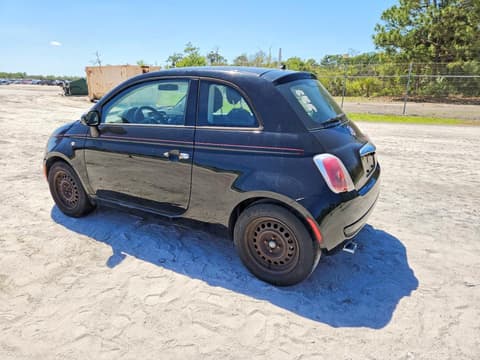 2015 Fiat 500, VIN 3C3CFFAR1FT750440. Фото 2 з 6 з аукціону Copart. Каталог авто зі США OpenDataCar.