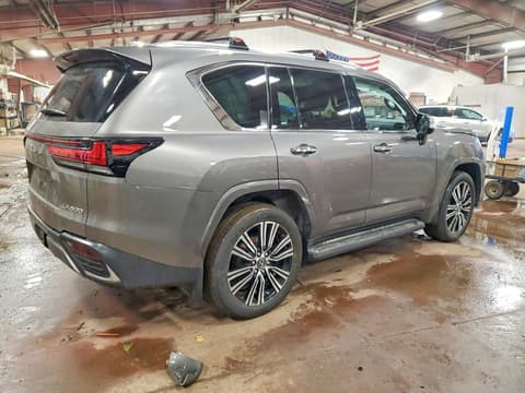 2022 Lexus LX 600, VIN JTJGB7CX6N4008210. Zdjęcie 3 z 6 z aukcji Copart. Katalog aut z USA OpenDataCar.