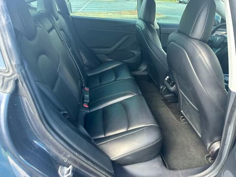 2022 Tesla Model 3, VIN 5YJ3E1EB0NF121747. Фото 6 з 6 з аукціону Copart. Каталог авто зі США OpenDataCar.