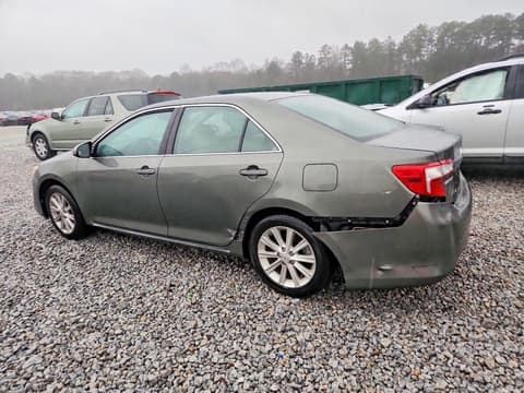 2012 Toyota Camry, VIN 4T1BF1FKXCU557884. Фото 2 з 6 з аукціону Copart. Каталог авто зі США OpenDataCar.