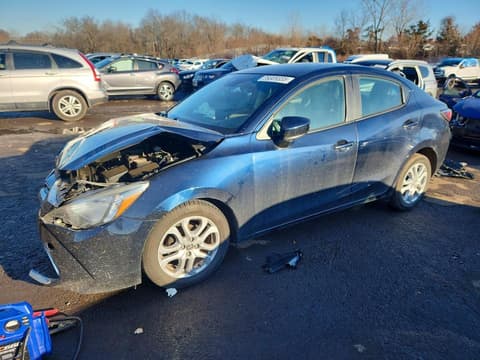 2018 Toyota Yaris, VIN 3MYDLBYV7JY312703. Фото 1 з 6 з аукціону Copart. Каталог авто зі США OpenDataCar.