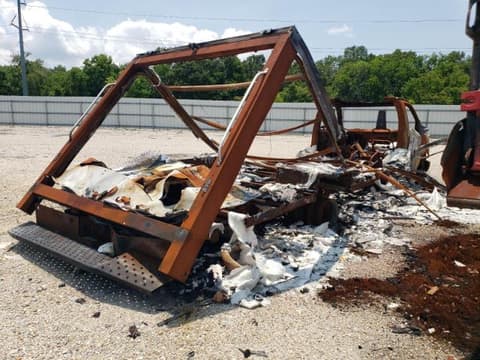 2021 Gmc Savana, VIN 7GZ67VC73MN006530. Фото 3 з 6 з аукціону Copart. Каталог авто зі США OpenDataCar.