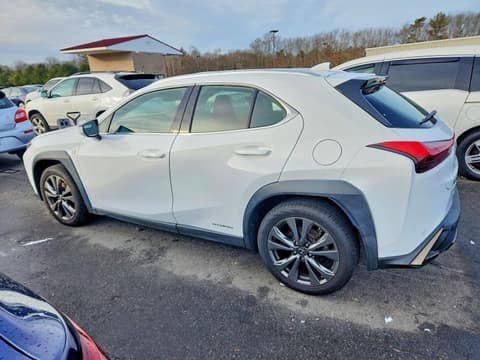 2021 Lexus UX 250h, VIN JTHR9JBH5M2046468. Фото 2 з 6 з аукціону Copart. Каталог авто зі США OpenDataCar.