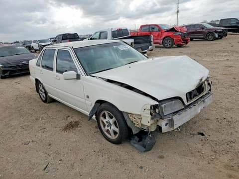 1999 Volvo S70, VIN YV1LS55A0X1599311. Фото 4 з 6 з аукціону Copart. Каталог авто зі США OpenDataCar.