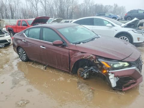 2023 Nissan Altima, VIN 1N4BL4DV0PN336568. Фото 4 з 6 з аукціону Copart. Каталог авто зі США OpenDataCar.