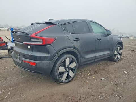 2023 Volvo C40, VIN YV4ED3GM8P2067218. Фото 3 из 6 с аукциона Copart. Каталог авто из США OpenDataCar.