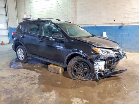 2015 Toyota RAV4, VIN 2T3BFREV3FW316951. Фото 4 з 6 з аукціону Copart. Каталог авто зі США OpenDataCar.