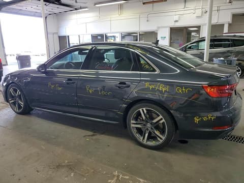 2017 Audi A4, VIN WAUENAF46HN023513. Фото 2 з 6 з аукціону Copart. Каталог авто зі США OpenDataCar.