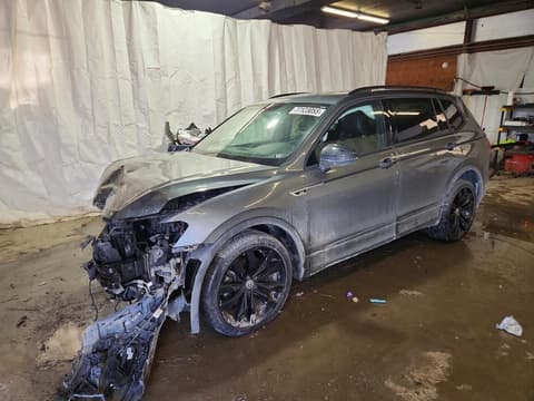 2021 Volkswagen Tiguan, VIN 3VV2B7AX6MM149749. Фото 1 из 6 с аукциона Copart. Каталог авто из США OpenDataCar.