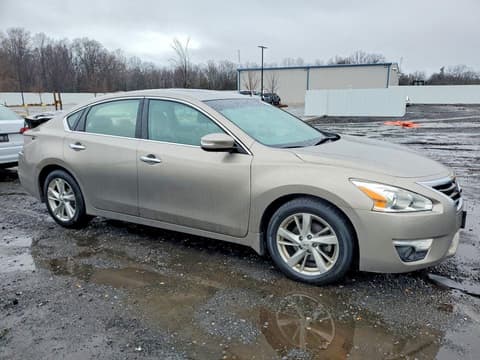 2014 Nissan Altima, VIN 1N4AL3AP1EC293900. Фото 4 з 6 з аукціону Copart. Каталог авто зі США OpenDataCar.