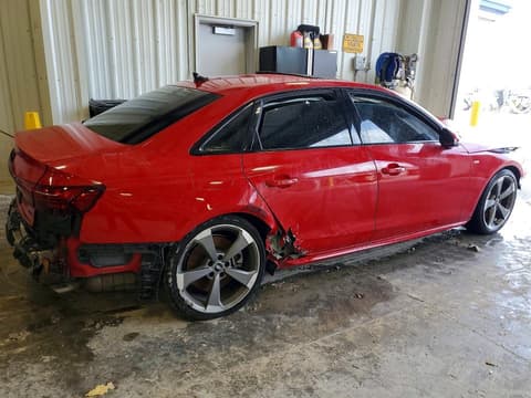 2021 Audi A4, VIN WAUEAAF47MA086925. Фото 3 з 6 з аукціону Copart. Каталог авто зі США OpenDataCar.