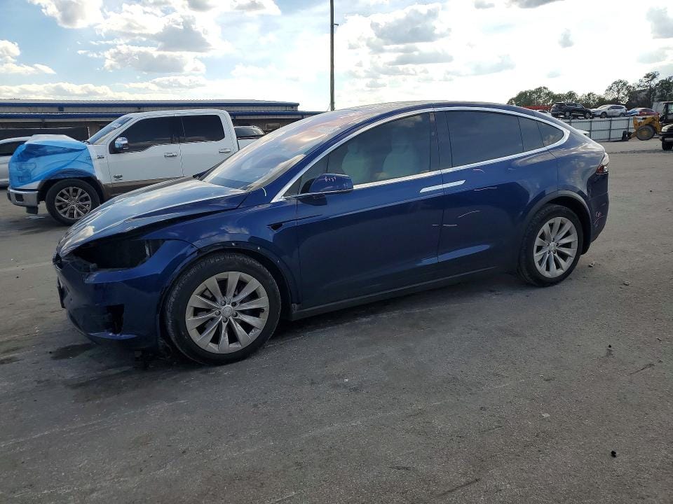 2017 Tesla Model X