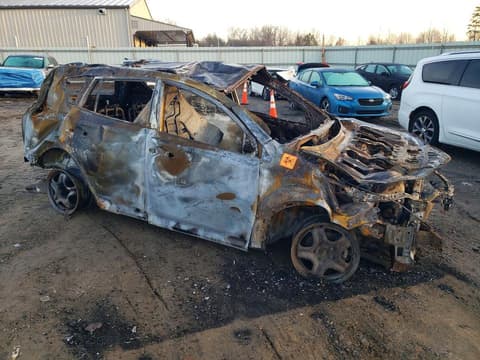 2017 Toyota RAV4, VIN JTMZFREV8HD093630. Фото 4 з 6 з аукціону Copart. Каталог авто зі США OpenDataCar.