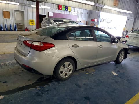 2015 Kia Forte, VIN KNAFK4A67F5434116. Фото 3 з 6 з аукціону Copart. Каталог авто зі США OpenDataCar.