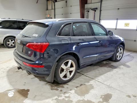 2010 Audi Q5, VIN WA1LKAFP8AA079487. Zdjęcie 3 z 6 z aukcji Copart. Katalog aut z USA OpenDataCar.