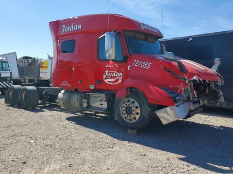 2021 Volvo VNL, VIN 4V4NC9EH5MN248483. Фото 1 з 6 з аукціону Copart. Каталог авто зі США OpenDataCar.