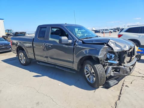 2017 Ford F-150, VIN 1FTEX1CP3HKD66261. Фото 4 з 6 з аукціону Copart. Каталог авто зі США OpenDataCar.