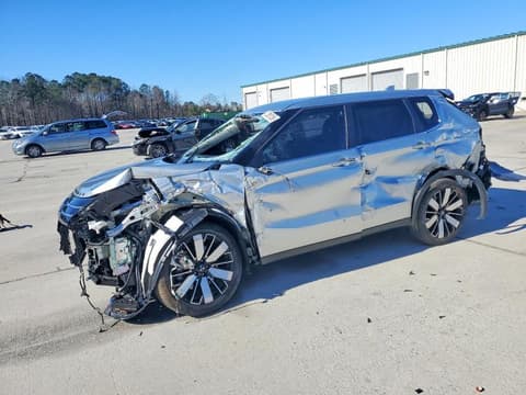 2025 Mitsubishi Outlander, VIN JA4J3VA86SZ056322. Фото 1 з 6 з аукціону Copart. Каталог авто зі США OpenDataCar.