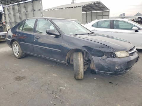 1998 Nissan Altima, VIN 1N4DL01D3WC108927. Photo 4 of 6 from Copart auction. OpenDataCar US salvage catalog.
