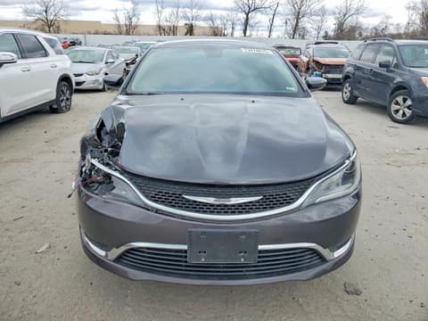 2016 Chrysler 200, VIN 1C3CCCABXGN173032. Фото 5 з 6 з аукціону Copart. Каталог авто зі США OpenDataCar.