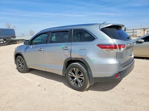 2016 Toyota Highlander, VIN 5TDKKRFH8GS144519. Фото 2 з 6 з аукціону Copart. Каталог авто зі США OpenDataCar.