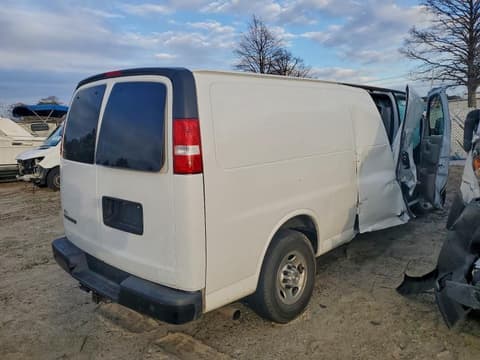 2022 Chevrolet Express 3500, VIN 1GCZGHF75N1237543. Фото 3 з 6 з аукціону Copart. Каталог авто зі США OpenDataCar.