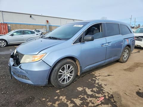 2011 Honda Odyssey, VIN 5FNRL5H64BB013603. Фото 1 з 6 з аукціону Copart. Каталог авто зі США OpenDataCar.
