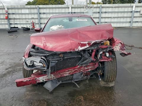 2019 Chrysler 300, VIN 2C3CCABG5KH654015. Фото 5 з 6 з аукціону Copart. Каталог авто зі США OpenDataCar.