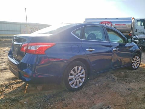 2019 Nissan Sentra, VIN 3N1AB7AP3KY348230. Фото 3 з 6 з аукціону Copart. Каталог авто зі США OpenDataCar.