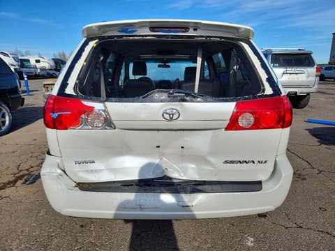 2010 Toyota Sienna, VIN 5TDYK4CC3AS310314. Фото 6 з 6 з аукціону Copart. Каталог авто зі США OpenDataCar.