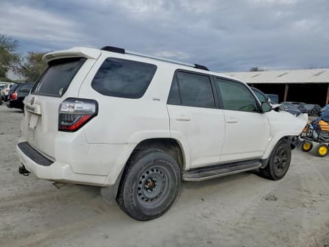 2019 Toyota 4Runner, VIN JTEZU5JR0K5211822. Фото 3 з 6 з аукціону Copart. Каталог авто зі США OpenDataCar.