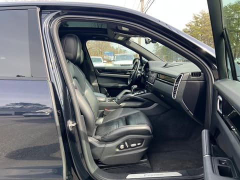 2019 Porsche Cayenne, VIN WP1AA2AY3KDA00814. Фото 5 з 6 з аукціону Copart. Каталог авто зі США OpenDataCar.