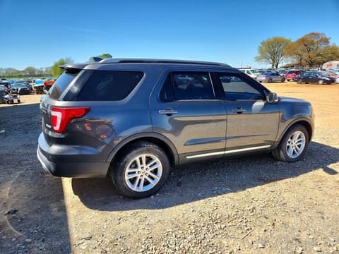 2016 Ford Explorer, VIN 1FM5K7DH2GGB27192. Фото 3 з 6 з аукціону Copart. Каталог авто зі США OpenDataCar.