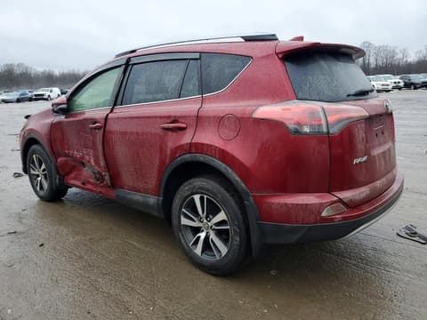 2018 Toyota RAV4, VIN JTMRFREV8JD255763. Фото 2 з 6 з аукціону Copart. Каталог авто зі США OpenDataCar.